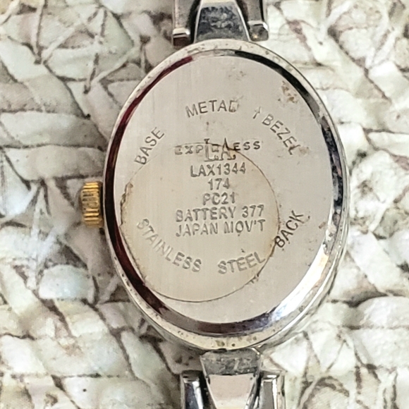Express L.A. Quartz Stainless Steel Japanese Watch Silver with Gold Tone - Picture 10 of 11